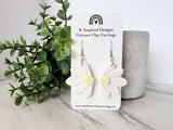 Daisy Dangles- White